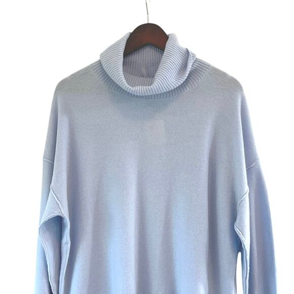 Free People Addie 100% Cashmere Turtleneck Sweater Light Blue Size Small NEW - Picture 5 of 9